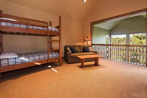 61335 Big Eddy Cir, Bend, OR 97702 photo 13