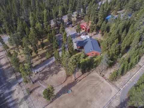 15836 Davis Ave, La Pine, OR 97739 photo 1