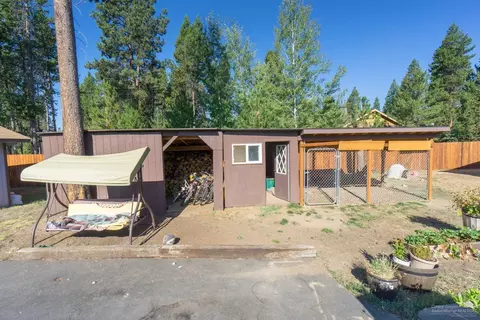 55386 Big River Dr, Bend, OR 97707 photo 7