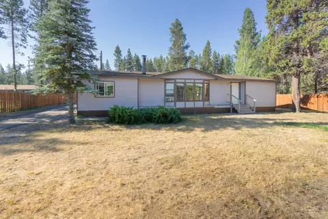 55386 Big River Dr, Bend, OR 97707 photo 2