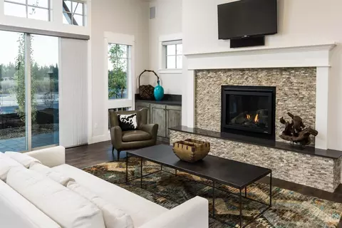 19343 Alianna, Bend, OR 97702 photo 11