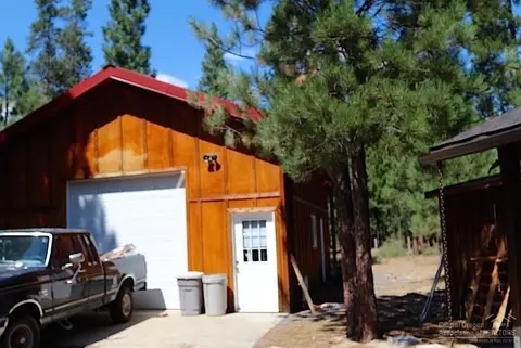 153206 Collar Dr, La Pine, OR 97739 photo 2