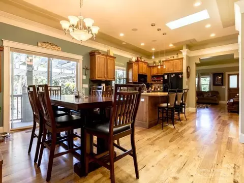 1891 NE Cliff Dr, Bend, OR 97701 photo 8