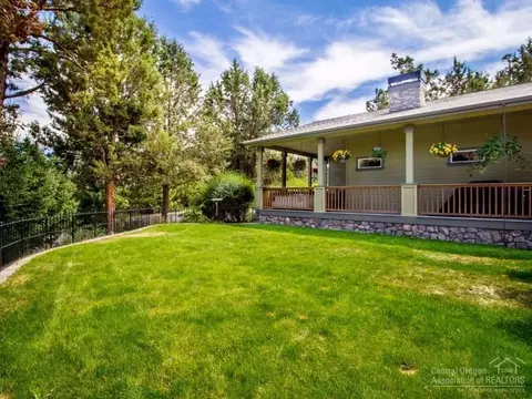 1891 NE Cliff Dr, Bend, OR 97701 photo 19