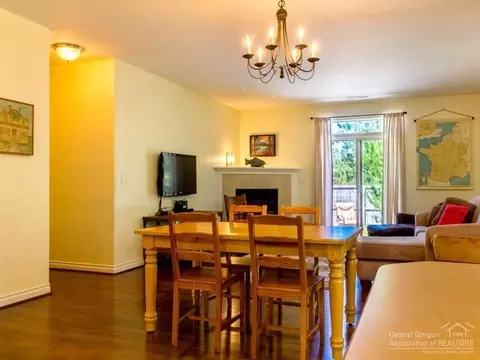 19513 Fishhawk Loop, Bend, OR 97702 photo 5