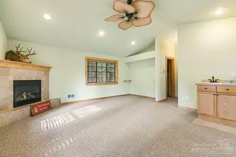 52160 Foxtail Rd, La Pine, OR 97739 photo 18