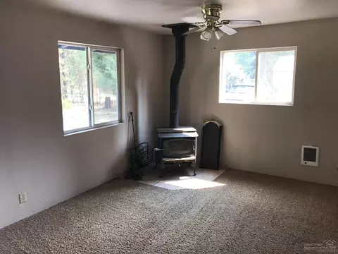 16027 Dick Rd, La Pine, OR 97739 photo 8