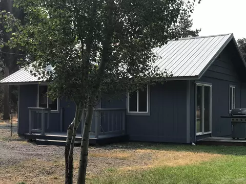 16027 Dick Rd, La Pine, OR 97739 photo 4