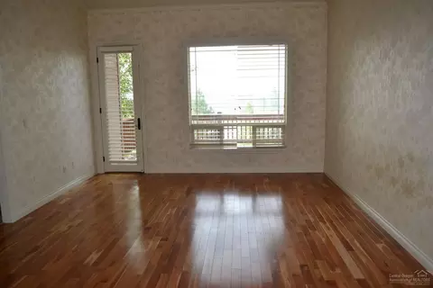 120 NW Phils Loop, Bend, OR 97703 photo 6