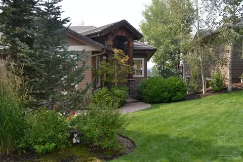 120 NW Phils Loop, Bend, OR 97703 photo 17