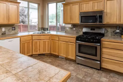21190 Ritz Pl, Bend, OR 97702 photo 7