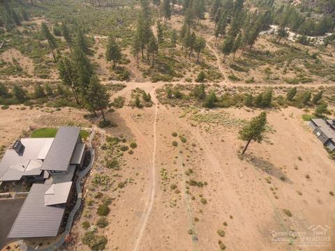 61301 Bonneville Loop, Bend, OR 97702 photo 3