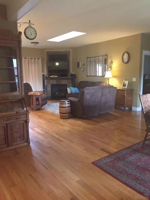 20680 Jayhawk Ln, Bend, OR 97702 photo 6