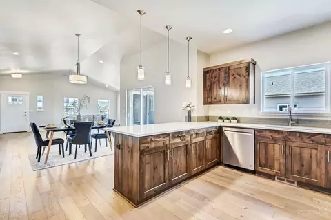 20773 Kilbourne Loop, Bend, OR 97701 photo 11