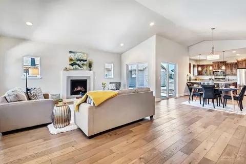 20773 Kilbourne Loop, Bend, OR 97701 photo 4