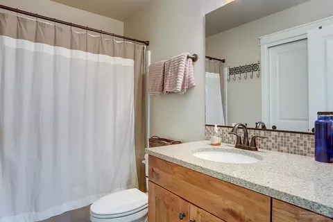 61057 Manhae Loop, Bend, OR 97702 photo 14