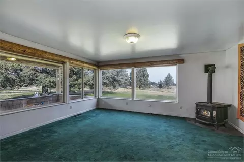 66975 West St, Bend, OR 97703 photo 11