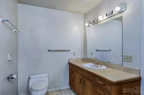 66975 West St, Bend, OR 97703 photo 14
