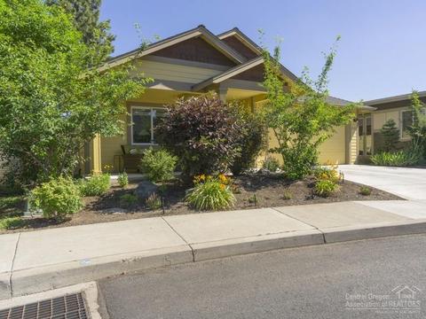20022 Millcrest Pl, Bend, OR 97702 photo 2