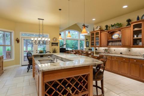 3356 NW Braid Dr, Bend, OR 97703 photo 8