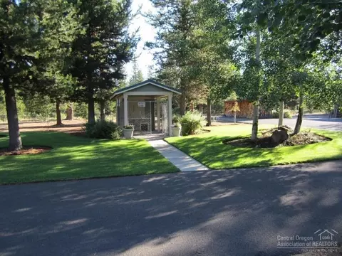 52045 Read Loop, La Pine, OR 97739 photo 23