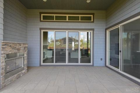19354 Alianna Loop, Bend, OR 97702 photo 20
