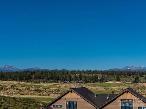 19379 Alianna Loop, Bend, OR 97702 photo 16