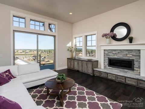 19379 Alianna Loop, Bend, OR 97702 photo 9