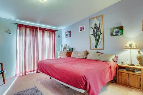24035 Dodds Rd, Bend, OR 97701 photo 6