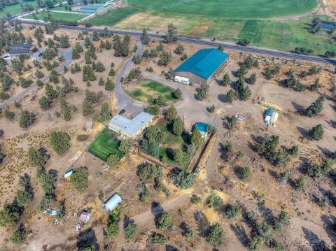 24035 Dodds Rd, Bend, OR 97701 photo 20