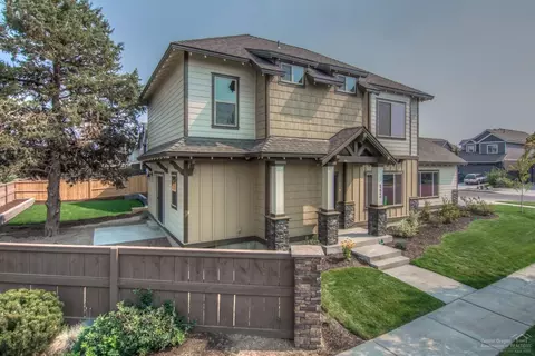 62944 NE Nolan St, Bend, OR 97701 photo 1