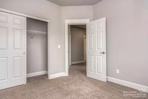 62943 NE Nolan St, Bend, OR 97701 photo 20