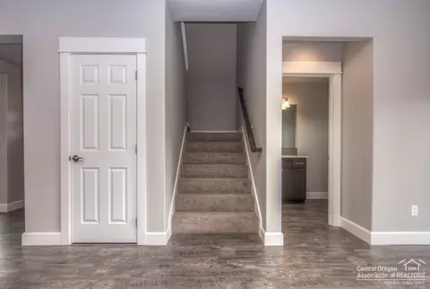 62943 NE Nolan St, Bend, OR 97701 photo 13