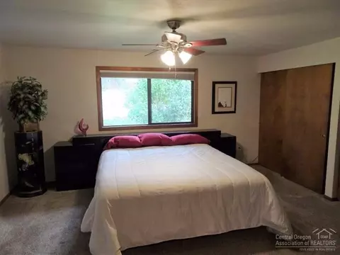 20394 Tailblock Rd, Bend, OR 97702 photo 17