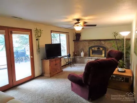 20394 Tailblock Rd, Bend, OR 97702 photo 12