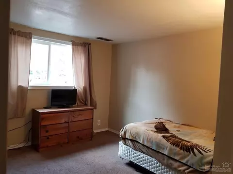 60932 Aspen Dr, Bend, OR 97702 photo 11