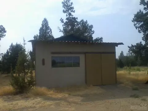 25450 Walker Rd, Bend, OR 97701 photo 17
