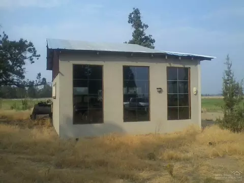 25450 Walker Rd, Bend, OR 97701 photo 16