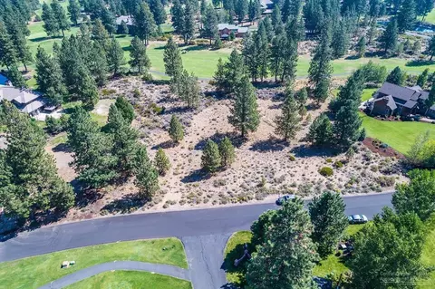 60300 Sunset View Dr, Bend, OR 97702 photo 9