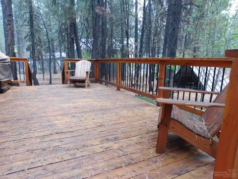 15434 Brooks, La Pine, OR 97739 photo 9