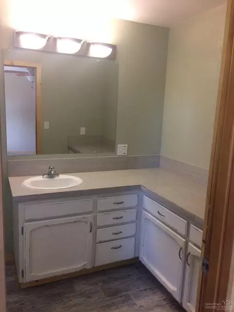 62945 NE Nasu Park Loop, Bend, OR 97701 photo 13