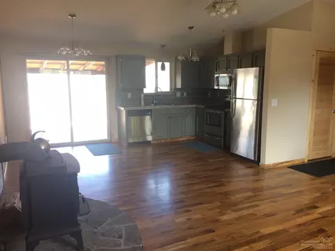 62945 NE Nasu Park Loop, Bend, OR 97701 photo 7