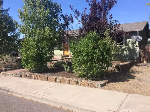 62945 NE Nasu Park Loop, Bend, OR 97701 photo 3