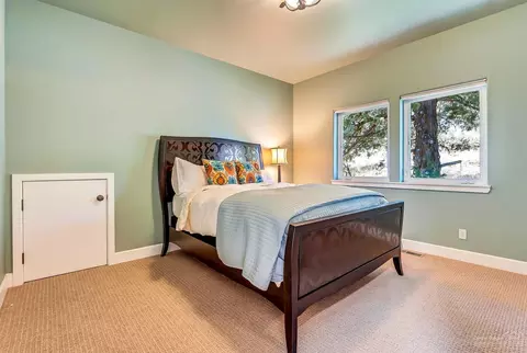 958 NW Summit Dr, Bend, OR 97703 photo 17