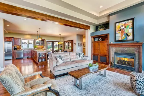 958 NW Summit Dr, Bend, OR 97703 photo 7