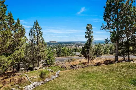 958 NW Summit Dr, Bend, OR 97703 photo 25