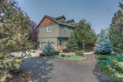 17790 Cascade Estates Dr, Bend, OR 97701 photo 3
