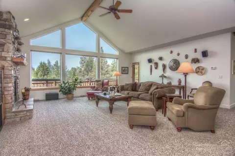 17790 Cascade Estates Dr, Bend, OR 97701 photo 5