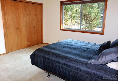 57785 Beech Ln, Sunriver, OR 97707 photo 10