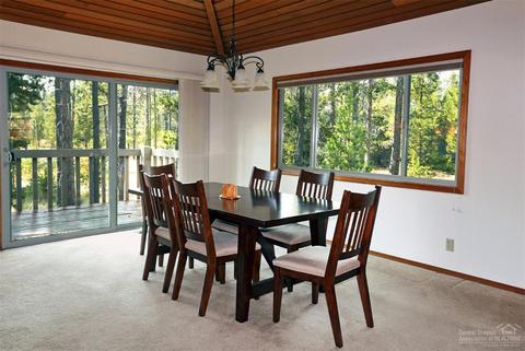 57785 Beech Ln, Sunriver, OR 97707 photo 4